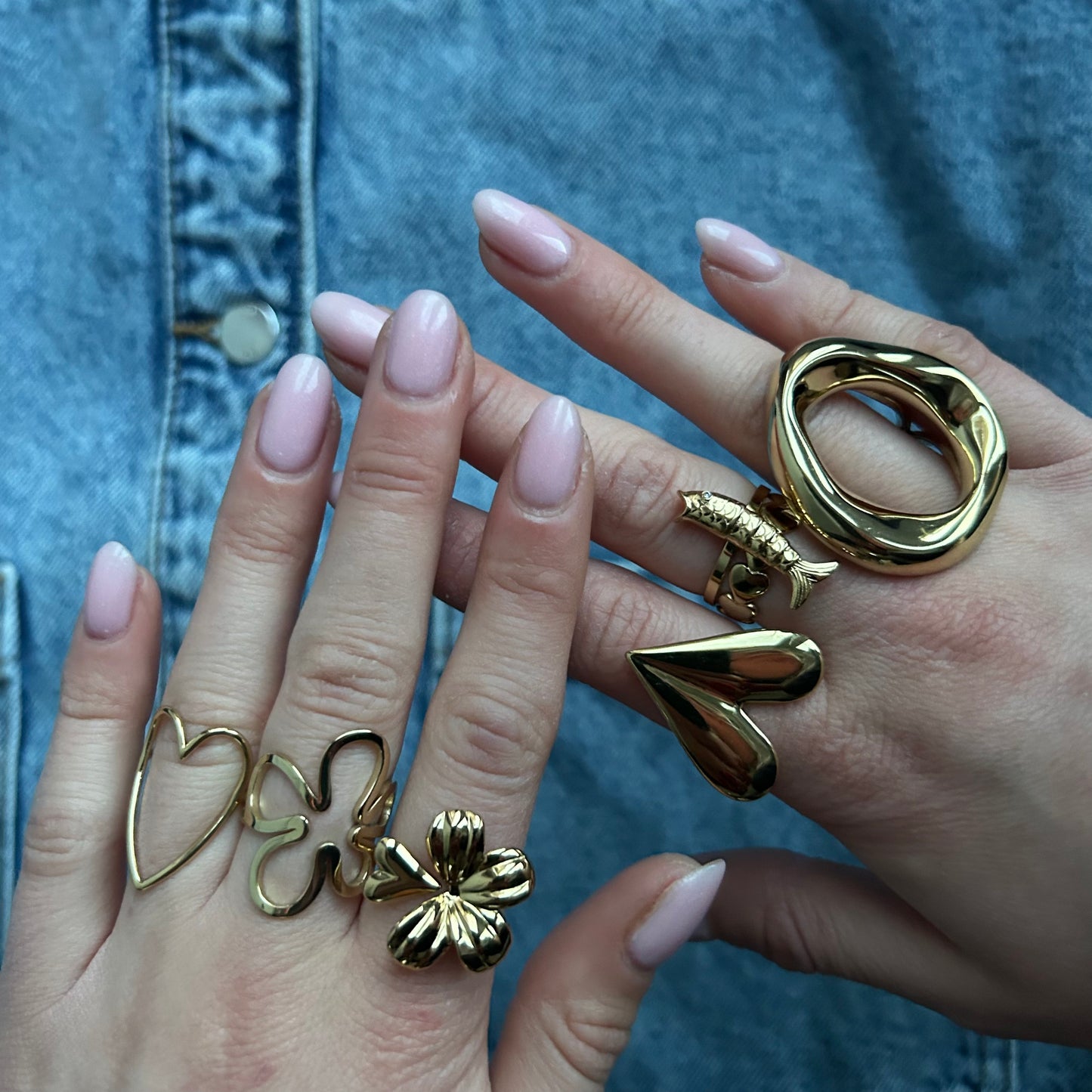 Open heart ring