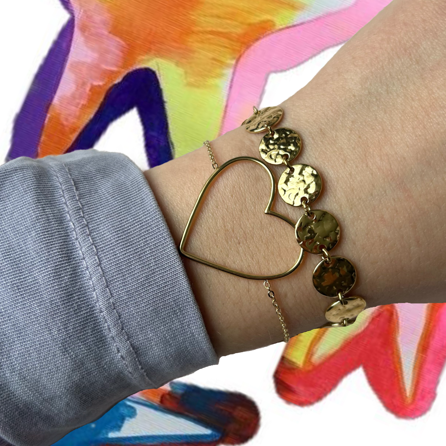 Open heart armband
