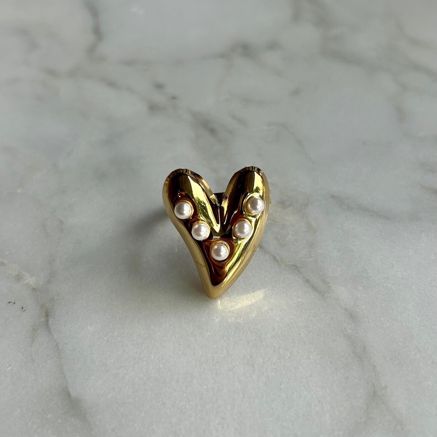 Pearl heart ring