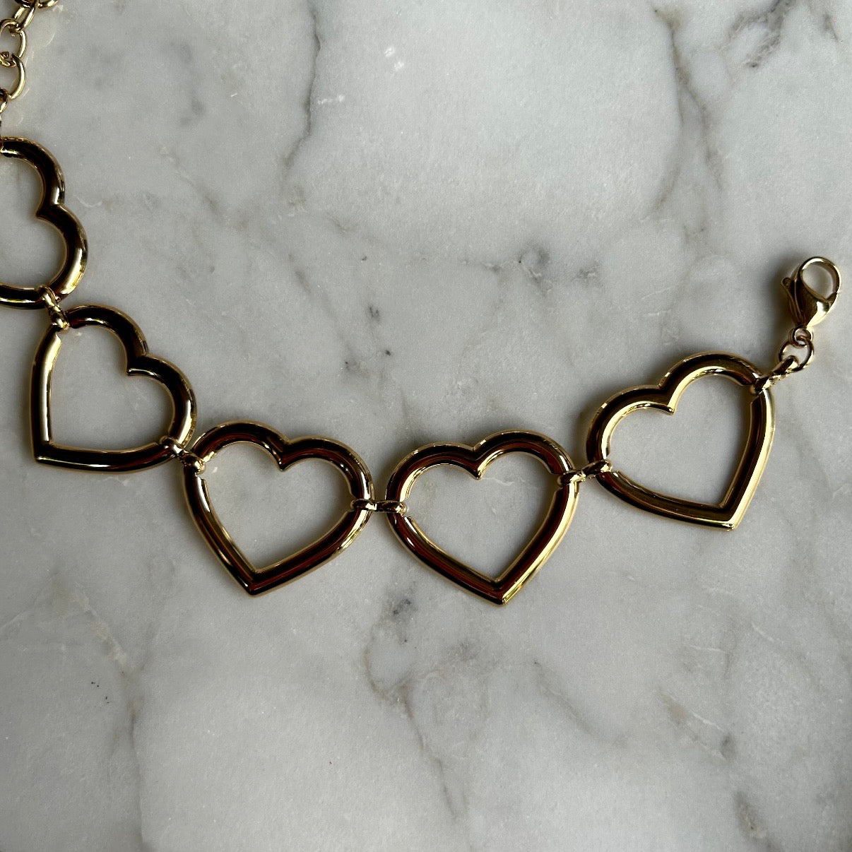 Heartline armband